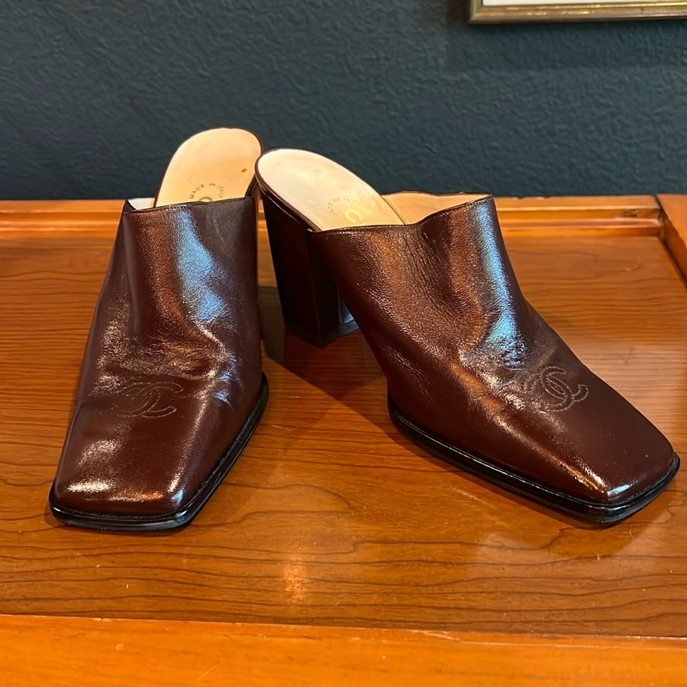 Chanel Brown Leather Logo Mules - 37.5